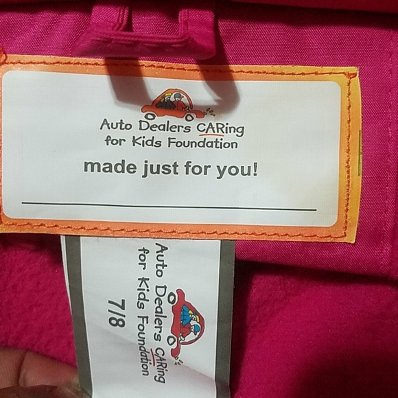 Girl's puffer coat - Picture 4 of 6